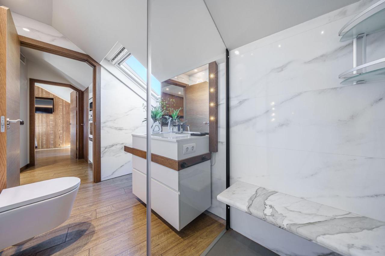 Apartamentos Gibralfaro Centro Malaga Bagian luar foto