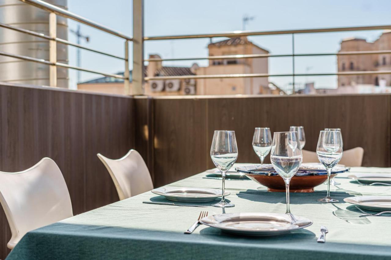 Apartamentos Gibralfaro Centro Malaga Bagian luar foto