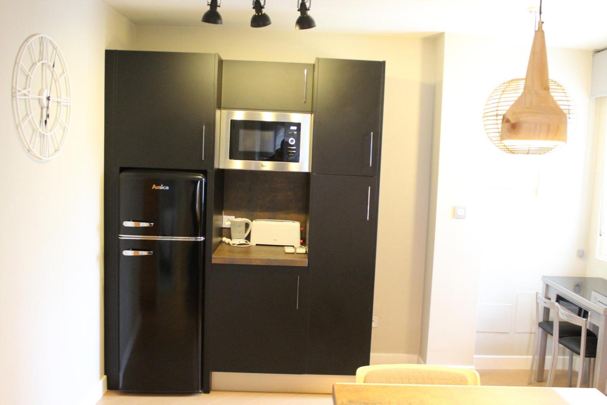 Apartamentos Gibralfaro Centro Malaga Ruang foto