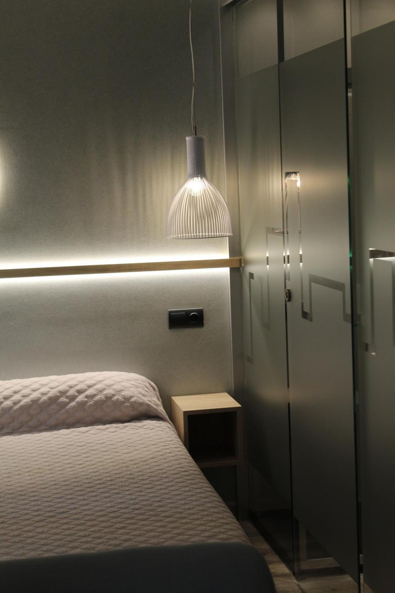 Apartamentos Gibralfaro Centro Malaga Ruang foto