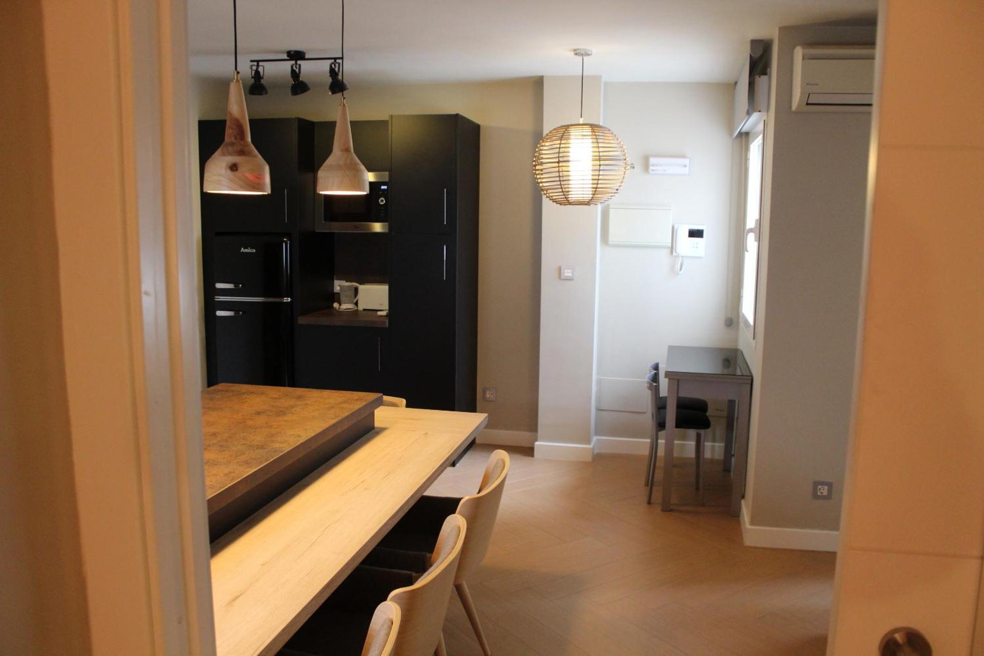 Apartamentos Gibralfaro Centro Malaga Ruang foto